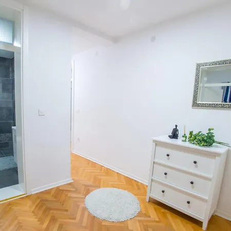 Apartment Sapphire